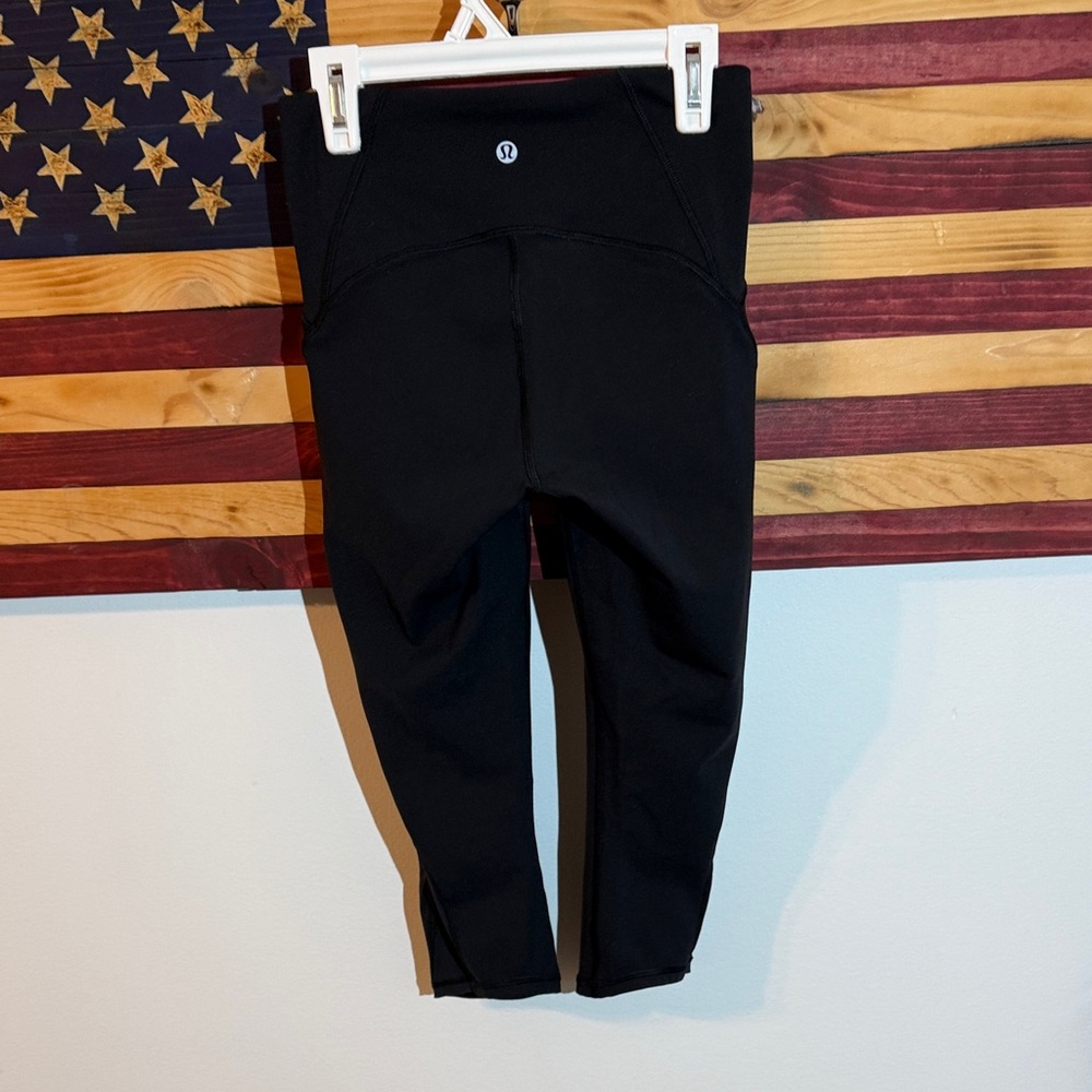 lululemon athletica Black Crop Leggings - Picture 3 of 5